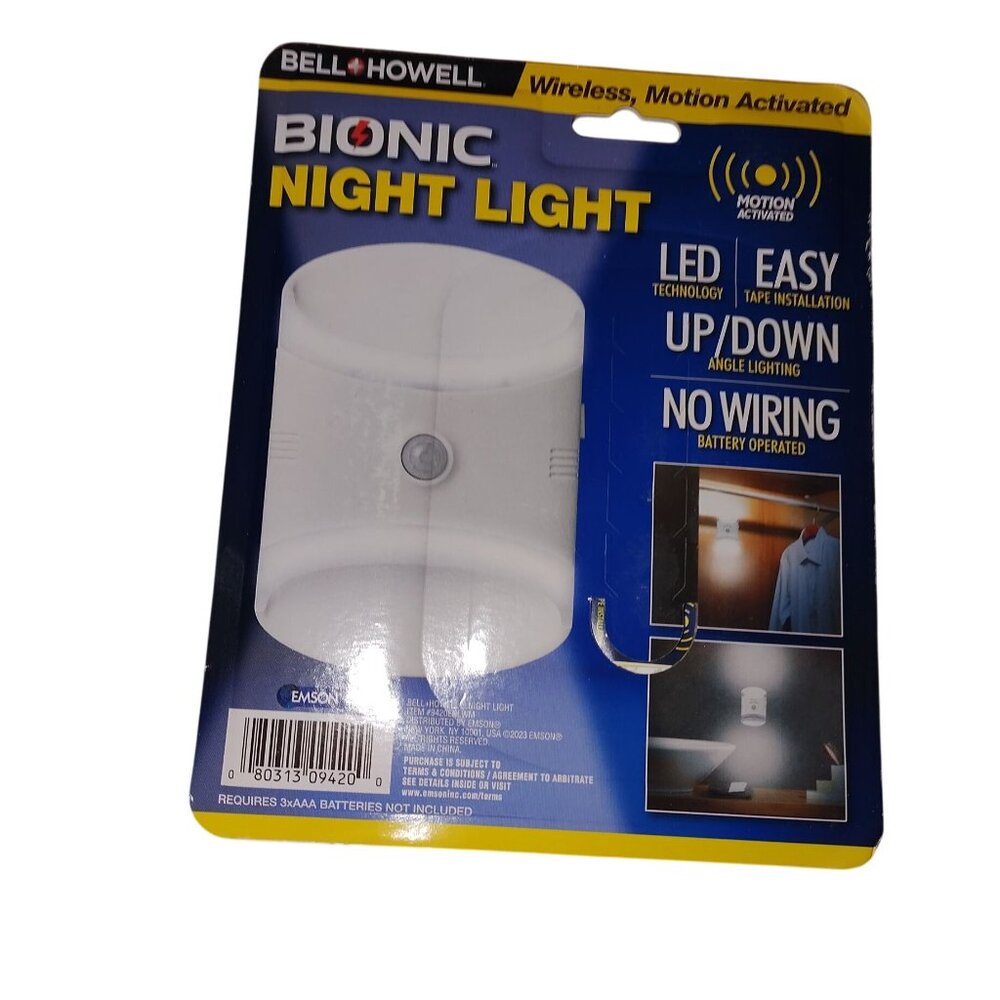 BIONIC NIGHT LIGHT-WIRELESS-MOTION ACTIVATED.  BATTERY OPERATED * -NEW